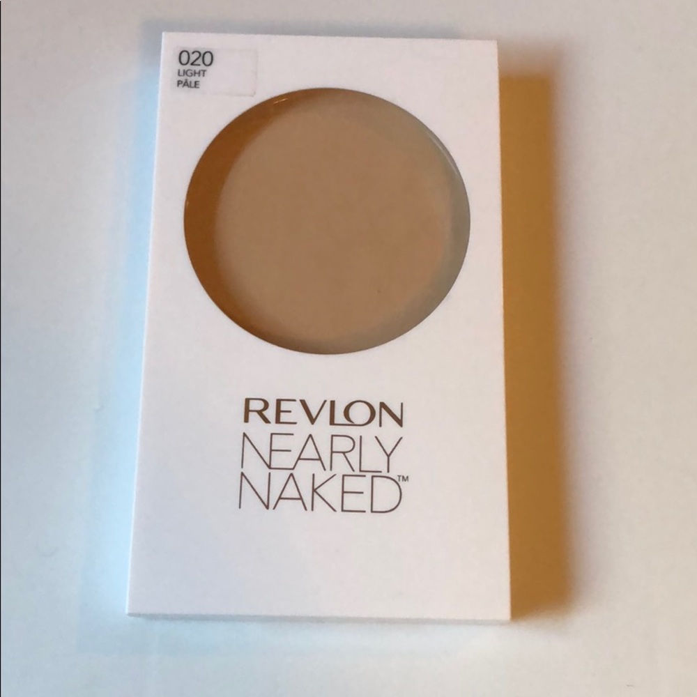 Revlon Nearly Naked Powder